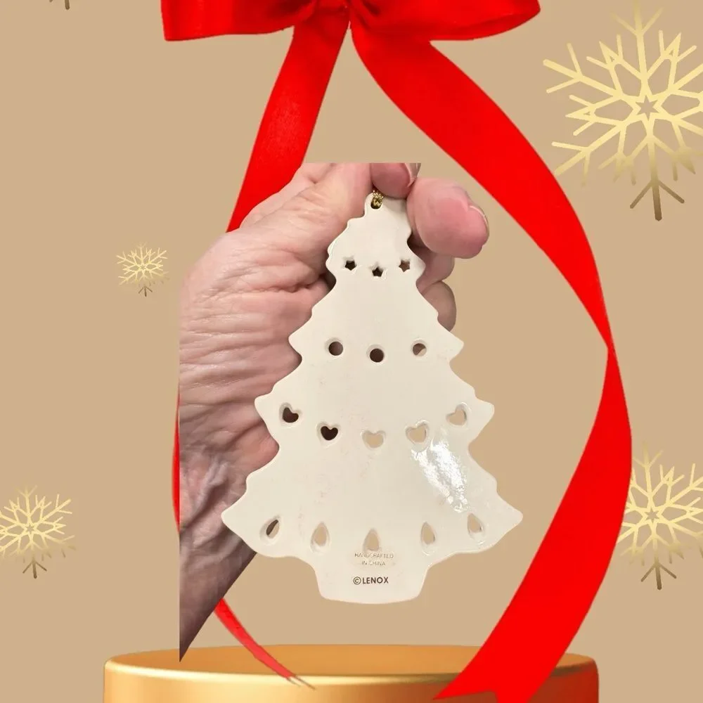 Lenox Cream and Gold‎ Christmas Tree Ornament 2009